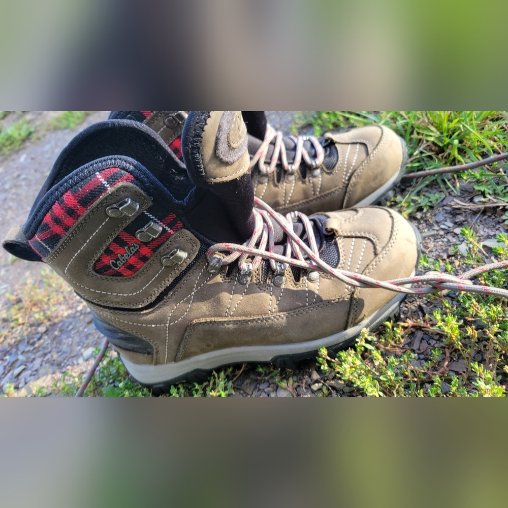 Cabelas boots
